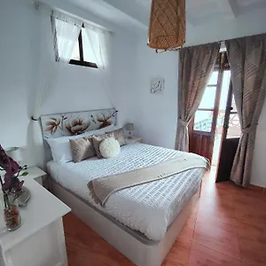 Lajas, Montejaque